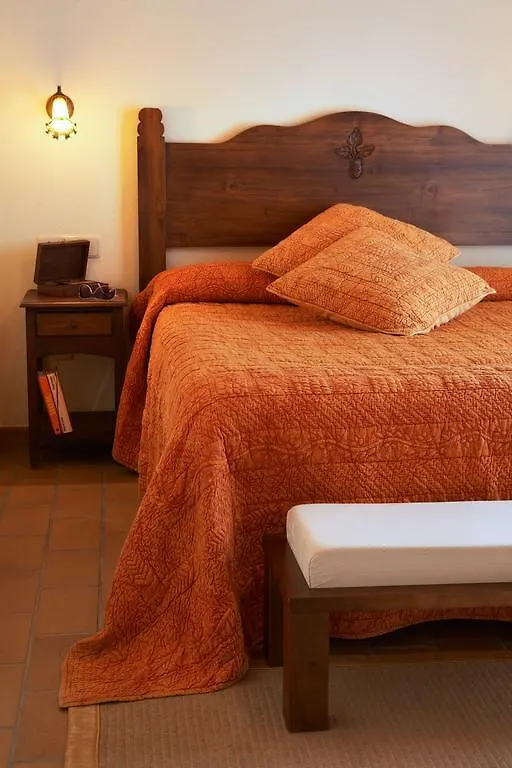Can Barrull-Costa Brava-Emporda Sant Feliu de Boada Bed & Breakfast