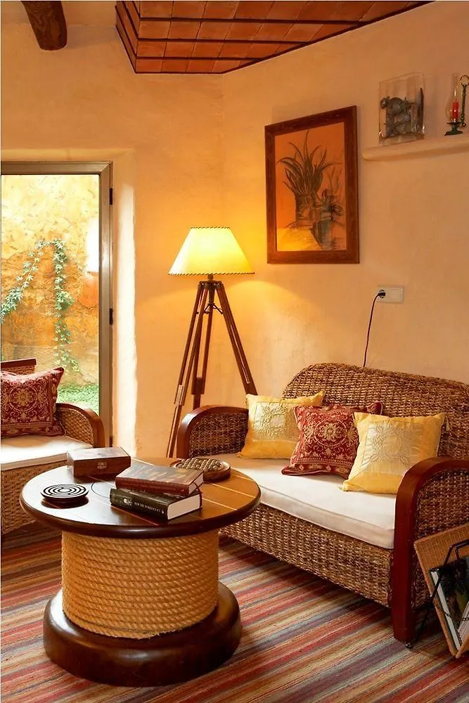 Bed & Breakfast Can Barrull-Costa Brava-Emporda Sant Feliu de Boada