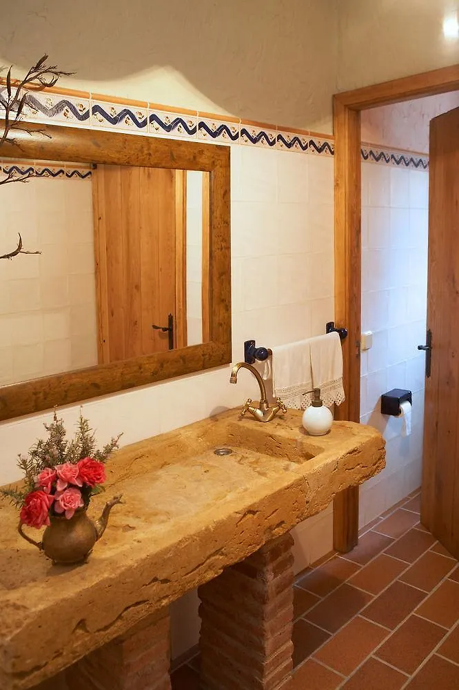 Can Barrull-Costa Brava-Emporda Sant Feliu de Boada Bed & Breakfast